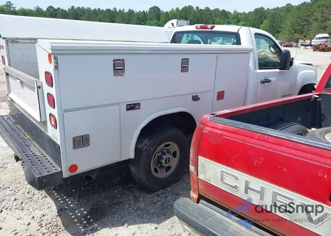 2009 GMC Sierra 2500Hd Work Truck z USA, uszkodzony, nr VIN 1GDHC44K49F172342